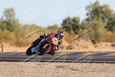 media/Dec-07-2024-CVMA (Sat) [[21c5f1ef85]]/Race 11-Amateur Supersport Open/